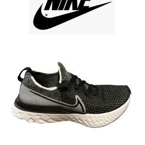 Nike React Infinity Run Flyknit Black and White Athletic Shoes